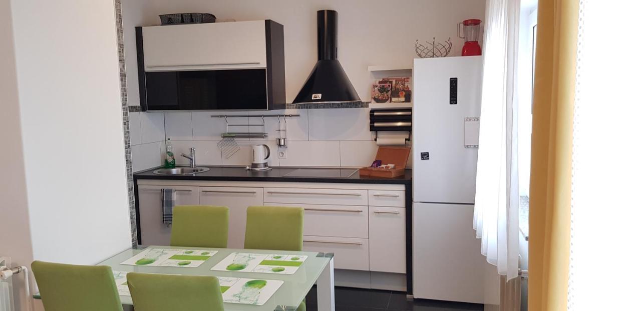 Apartman I Studio Apartman Majoli Kukuljanovo Buitenkant foto
